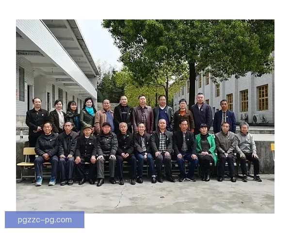 游泳赛场瞬息间：实时比分全方位解读